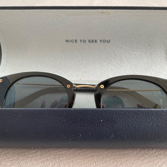 Warby Parker Prescription Hadley Sunglasses - Picture 4 of 5